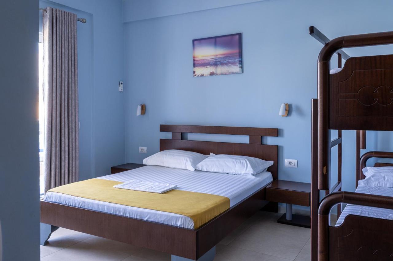 Hotel De Luna Εξαμίλιο Εξωτερικό φωτογραφία