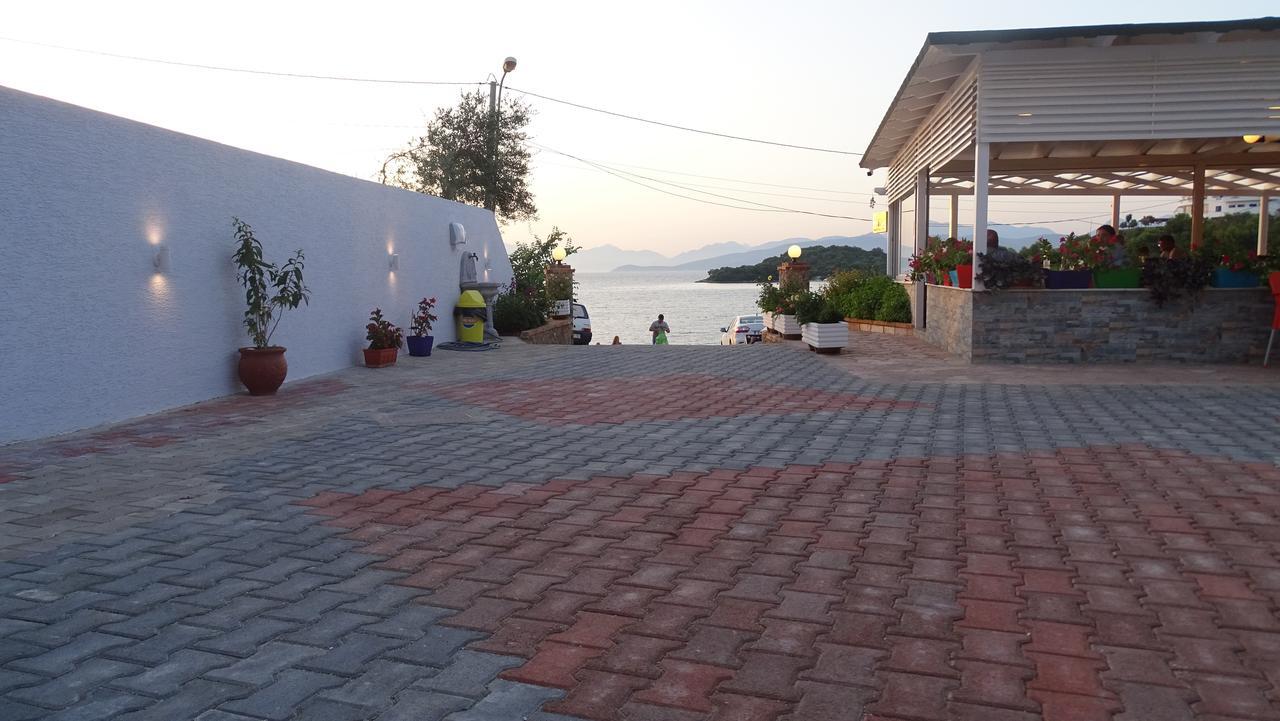 Hotel De Luna Εξαμίλιο Εξωτερικό φωτογραφία